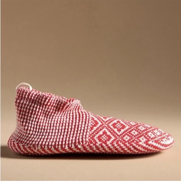 Anthropologie Bombas Diamond fairisle grippsocks size large NWOT - Picture 2 of 4